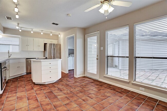 Photo - 11530 Ella Lee Dr