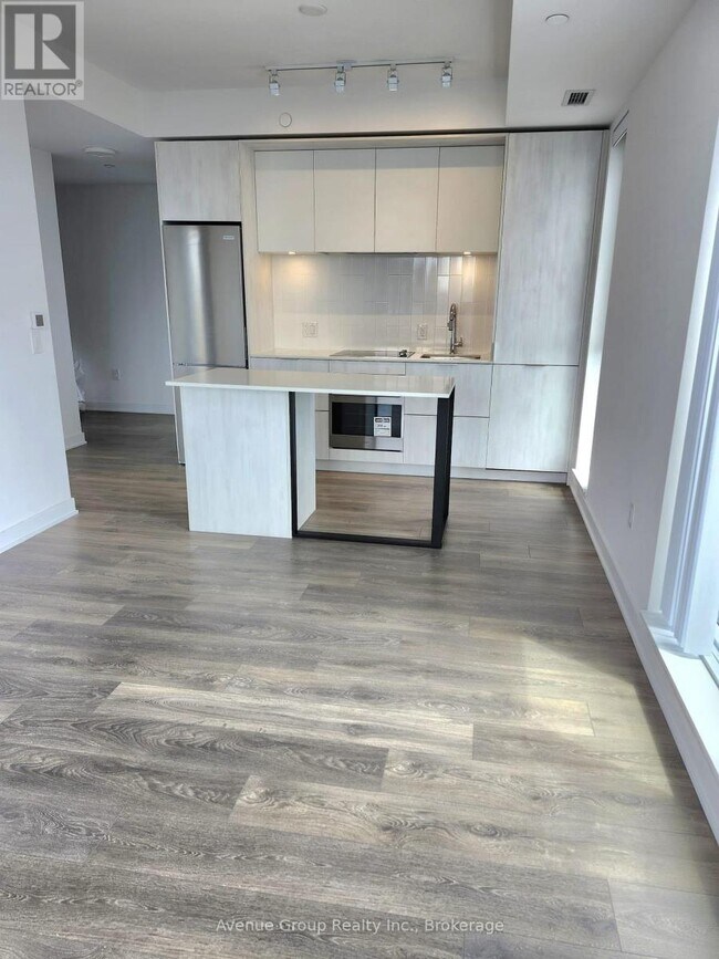 Photo - 130 River St Unit 2903
