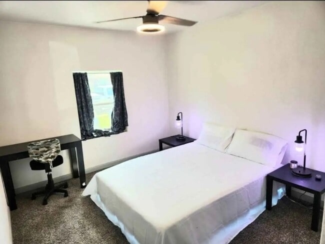 Photo - 909 Greencove Dr