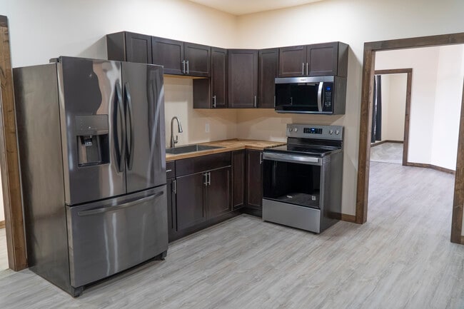 401 S Washington St Unit 3