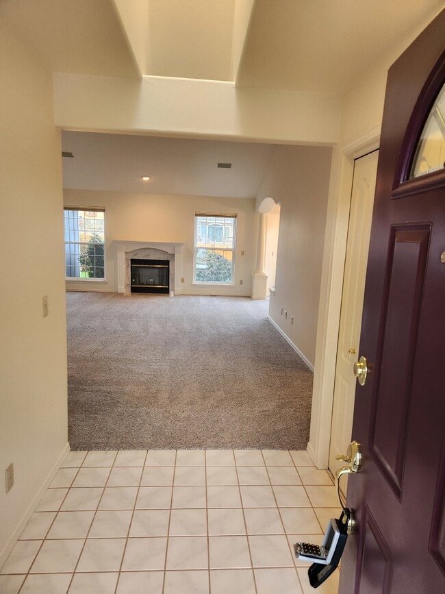 Photo - 3 bed 2 bath, close to Carrie Blake Park a...