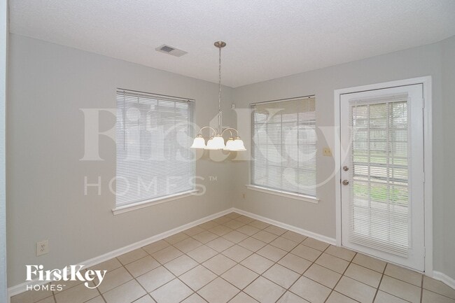 Photo - 6935 Naples Dr