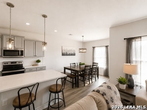 Photo - 6738 Shiraz Wy