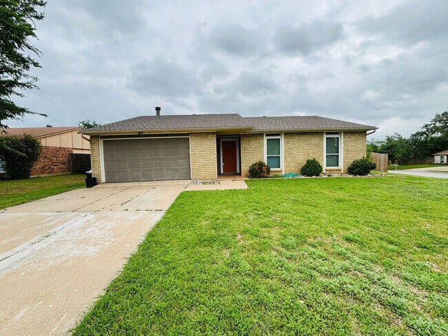 Photo - Charming home for lease in the heart of North Richland Hills!