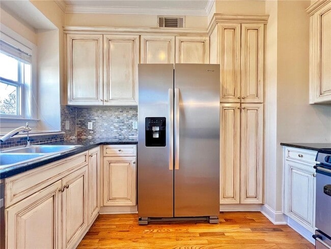 Photo - 312 Carlyle Park Dr