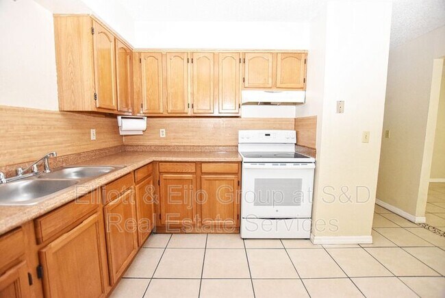 Photo - 3606 Swindell Rd