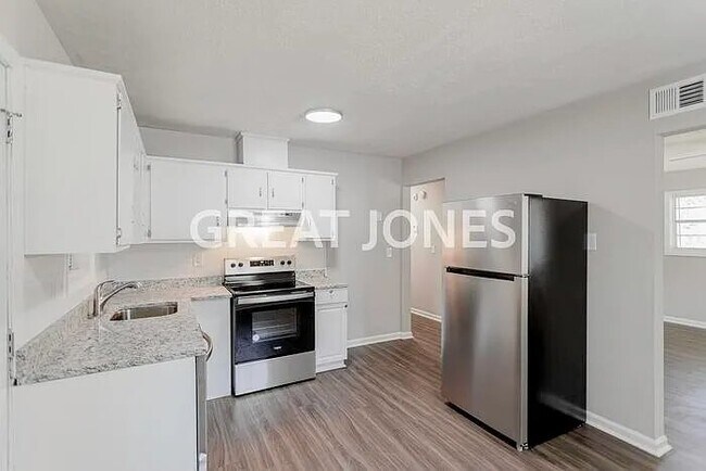 Photo - 5214 Dana Dr