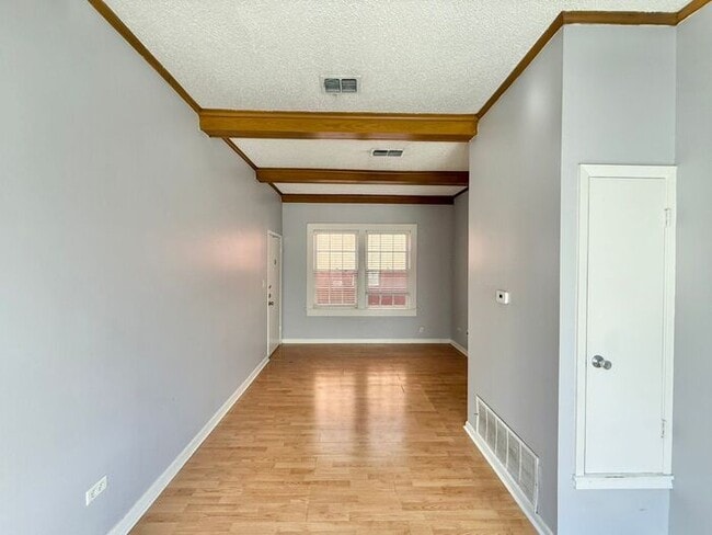 Photo - Coming Soon! 1 Bed 1 Bath at Broadway Apar...