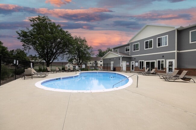 Photo - Windsor Heights Apartments