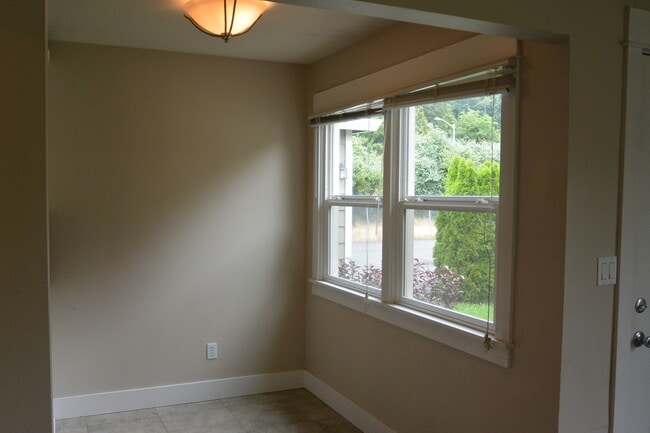 Photo - 3600.3602e.Evergreen Unit 3600