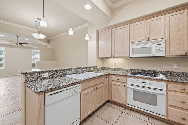 Photo - Guard Gated 3rd Floor Unit off Las Vegas Blvd