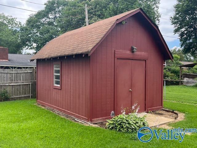 Photo - 909 Cooper Ln SW