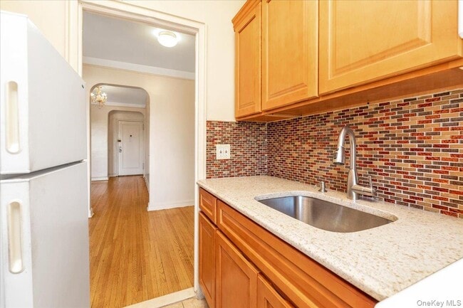 84-49 168th St Unit 4S