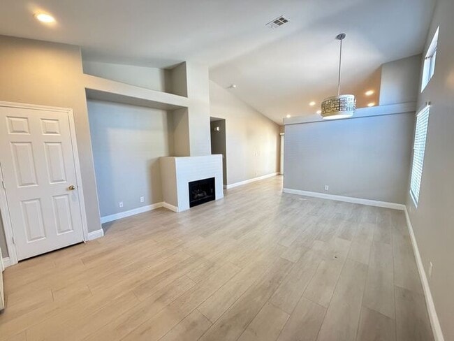 Building Photo - To schedule a viewing, call Wally Fellman at 702-493-9787