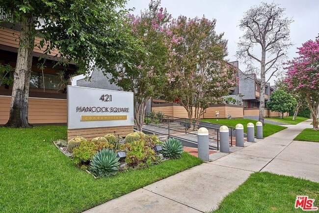 Building Photo - 421 S Van Ness Ave Unit 29 Rental