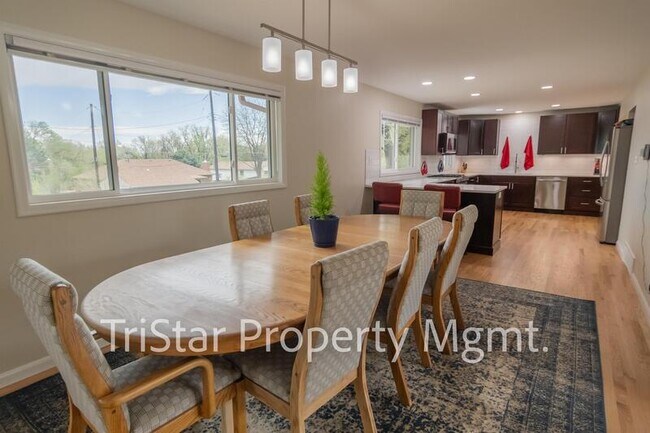 Photo - 207 Westcott Ave