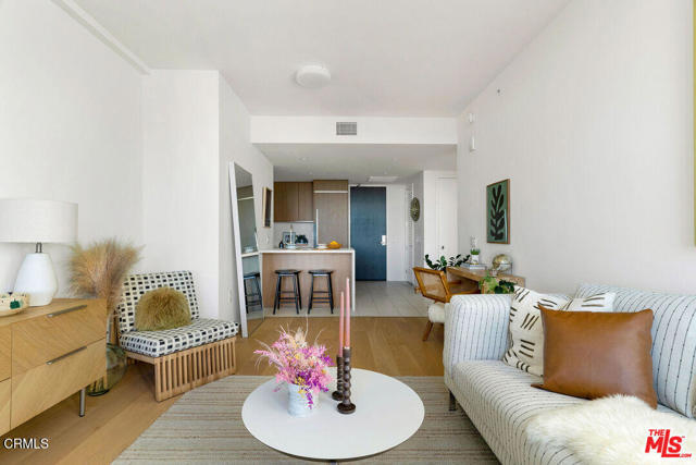 Photo - 889 Francisco St Unit 1702