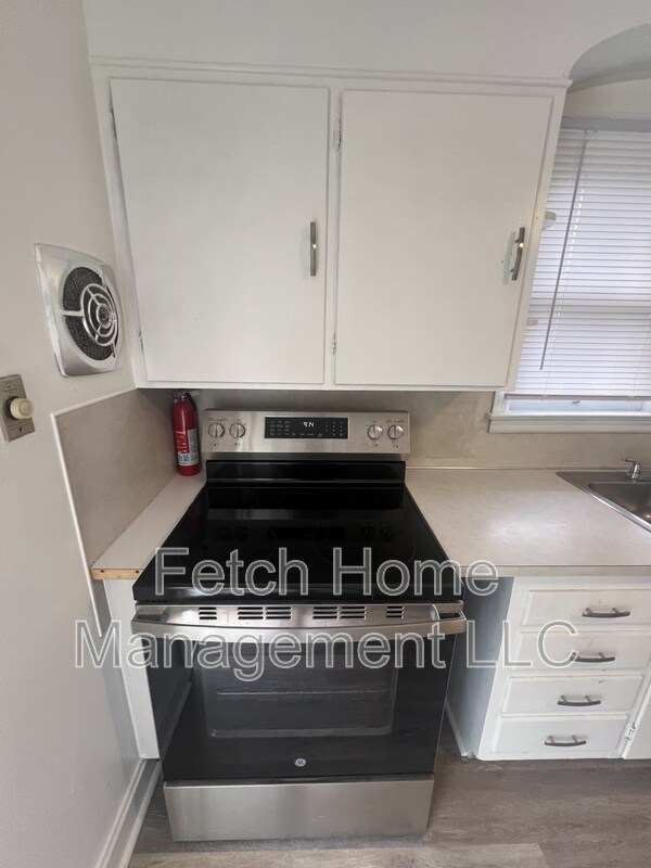 Photo - 2861 Horseshoe Pike