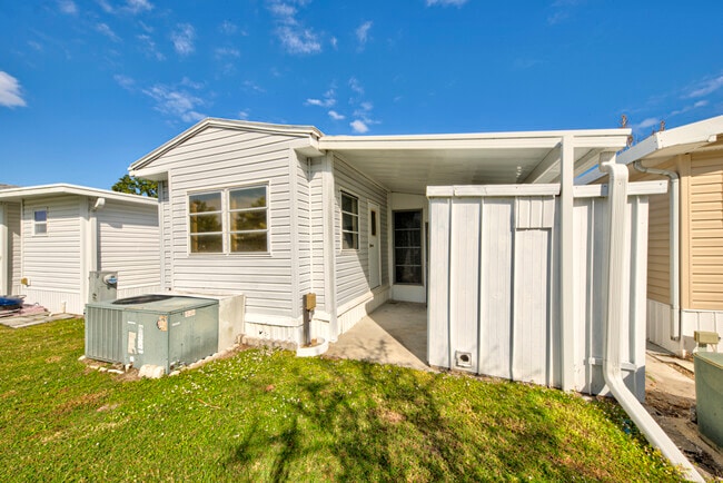 Photo - 283 Buffalo Pl