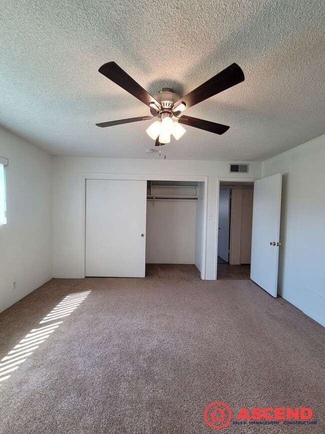 Photo - Comfortable 3BD/2BA Home in Bakersfield's 93309!