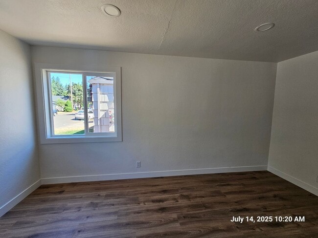 Photo - 408-410 SW Elmwood Ave Unidad 408