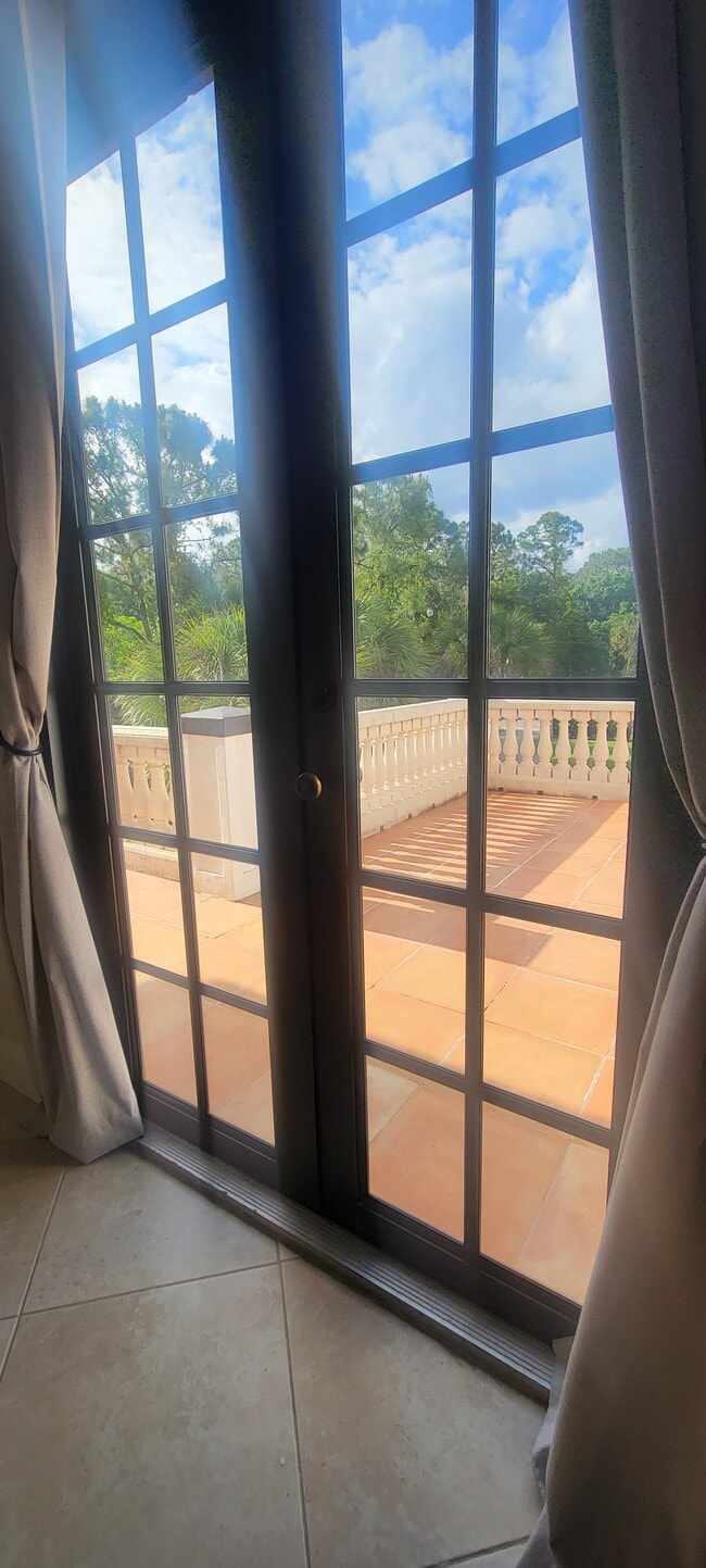 Photo - 10608 159th Ct N