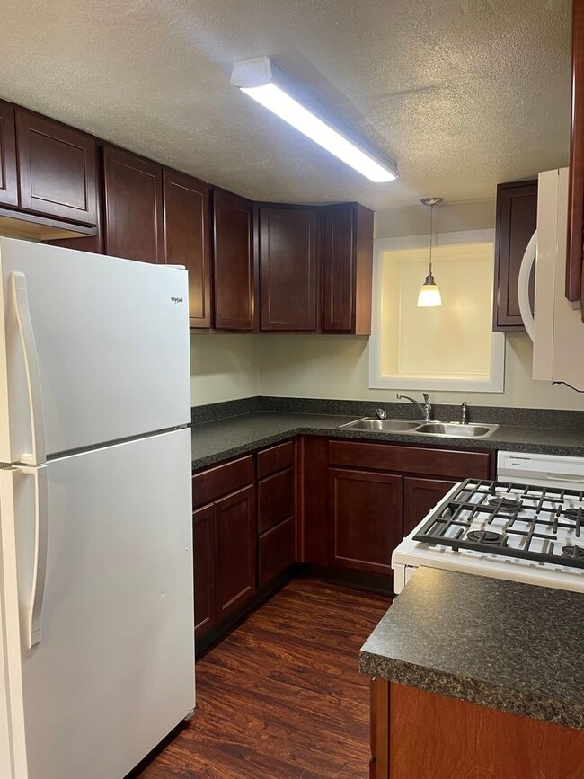 Photo - 1144 Prince Dr