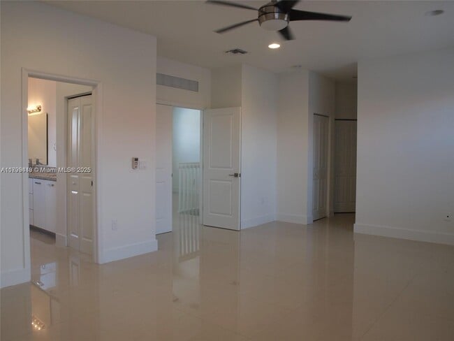 Photo - 15520 SW 11th Terrace Casa