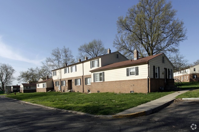 Beacon Heights Apartments | South Bend, IN | ForRent.com