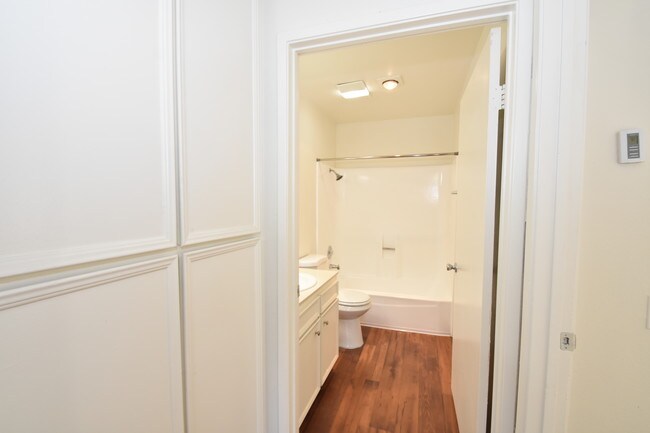 Photo - Parkview Poway Apartments | Comfortable Li...