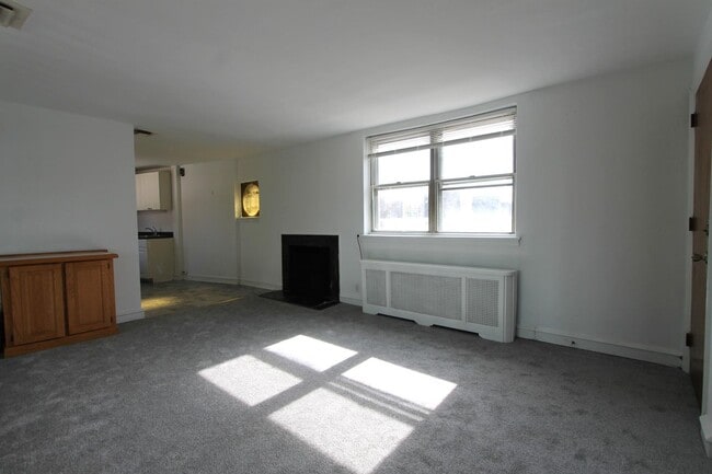 Photo - 6711 S Pleasant Pl Unit B