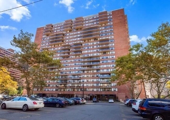 Building Photo - 270 Marin Blvd Unit 17H