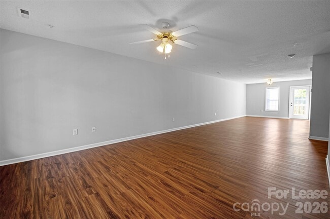 Photo - 118 Steam Engine Dr Unit 201