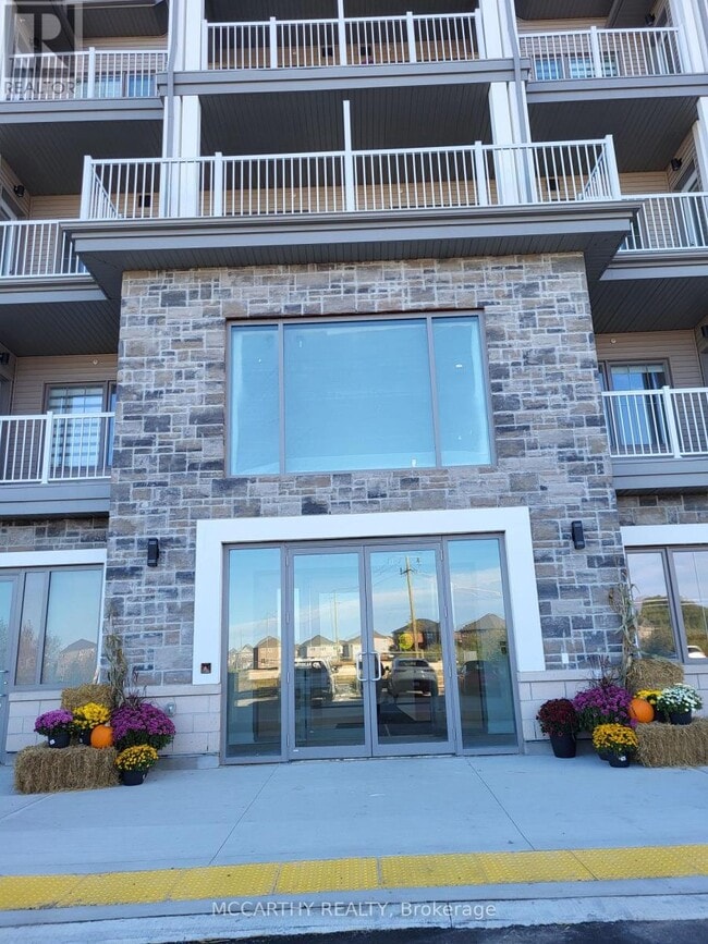 Photo - 270 Hagan St E Unité 211