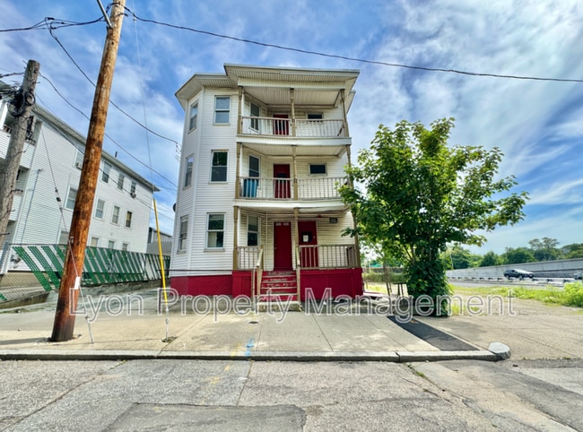 Building Photo - 204 Chapin Ave Unit 1F Rental