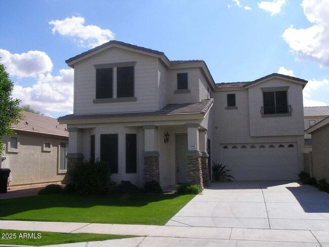 Photo - 5261 E Hilton Ave