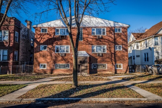 320 N Mason Ave