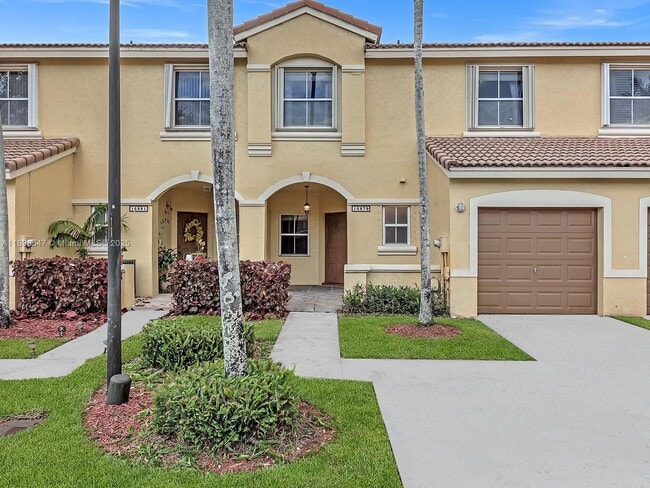 Photo - 16879 SW 1st Manor