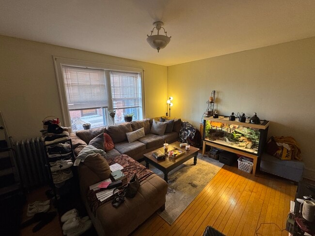 Photo - 370 Maple St Apartments Unit 370D