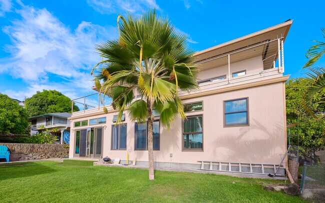 Photo - 1520 Saint Louis Dr