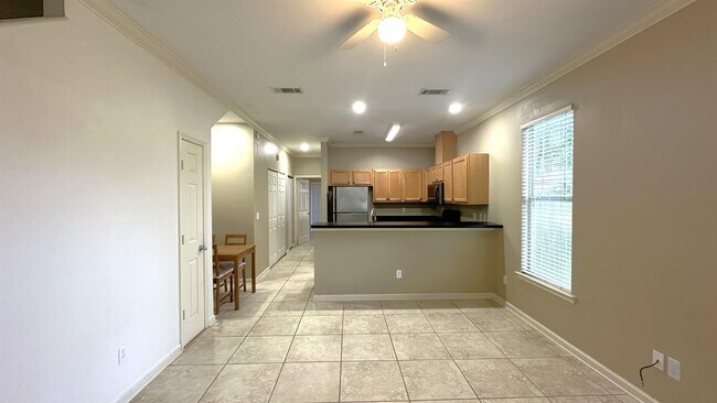 Photo - 1417 Pullen Rd House