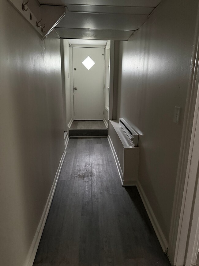 Photo - 102 High St Unit Apt B