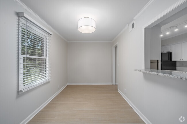 2BR, 2BA - 1,216SF - Dining Room