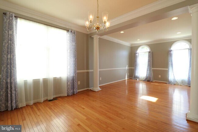 Photo - 25497 Carrington Dr