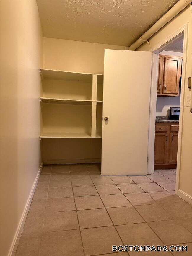 2 Vista Ln Unit 9