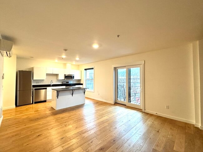 Photo - 8803 N Lombard St Unit 203