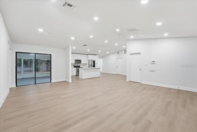 Photo - 10619 Abingdon Chase