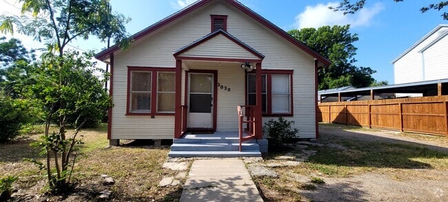 Building Photo - 2020 Buford St Rental