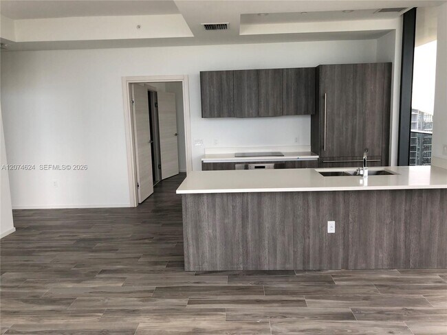 Building Photo - 801 S Miami Ave Unit 4905