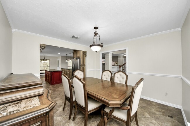 Photo - 1024 Glenview Dr